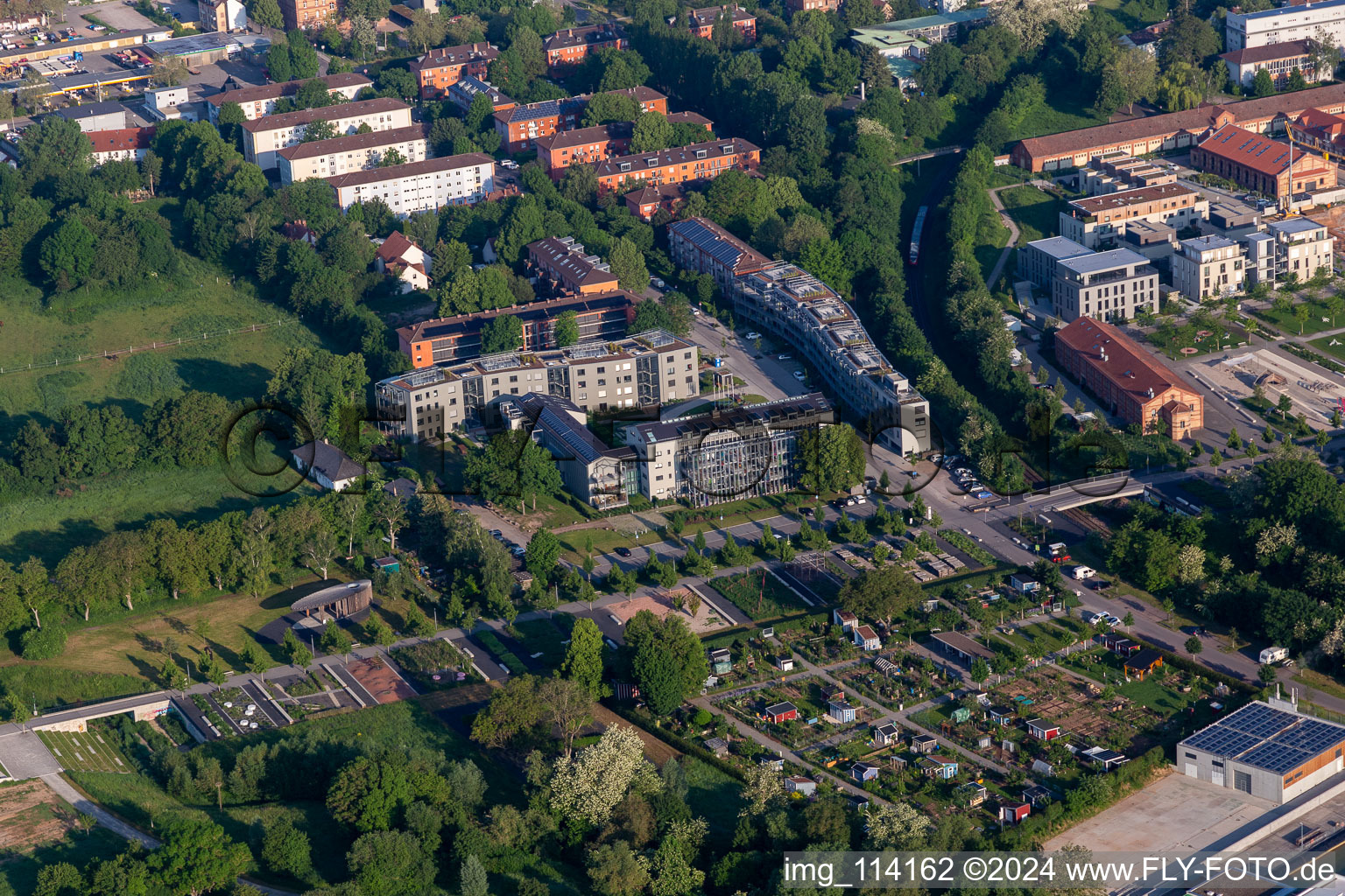 Landau in der Pfalz dans le département Rhénanie-Palatinat, Allemagne du point de vue du drone