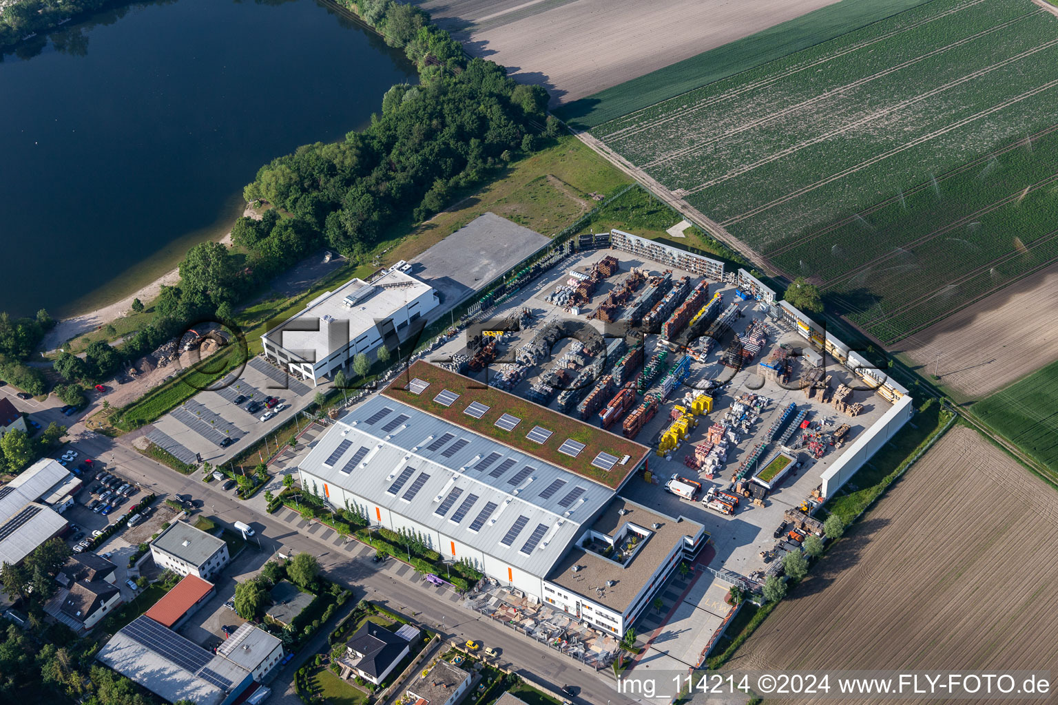 Vue aérienne de Union Bauzentrum Hornbach à Neuhofen dans le département Rhénanie-Palatinat, Allemagne