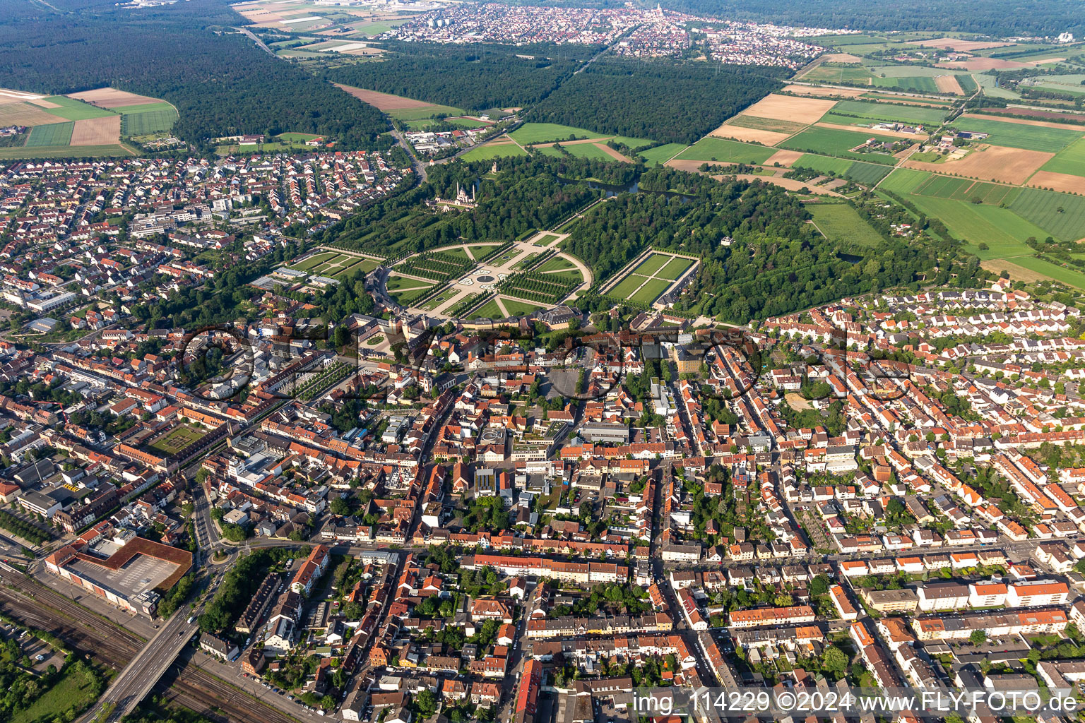 Photographie aérienne de Jardin du château à Schwetzingen dans le département Bade-Wurtemberg, Allemagne