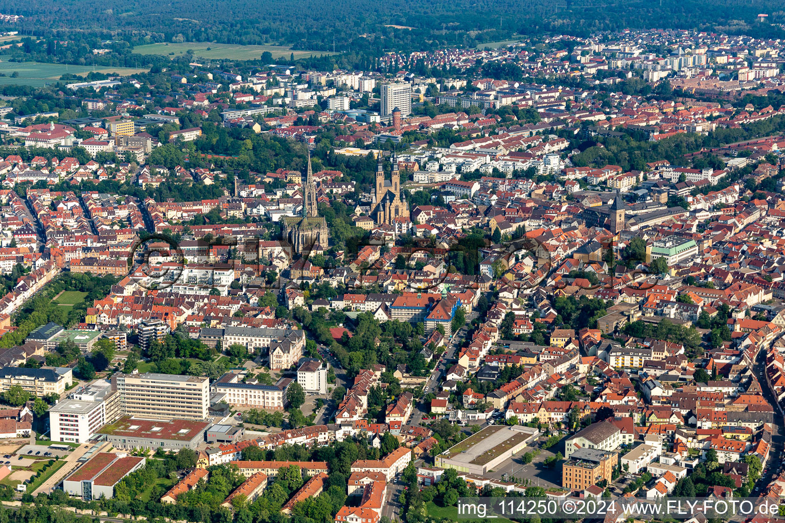 Speyer dans le département Rhénanie-Palatinat, Allemagne d'un drone