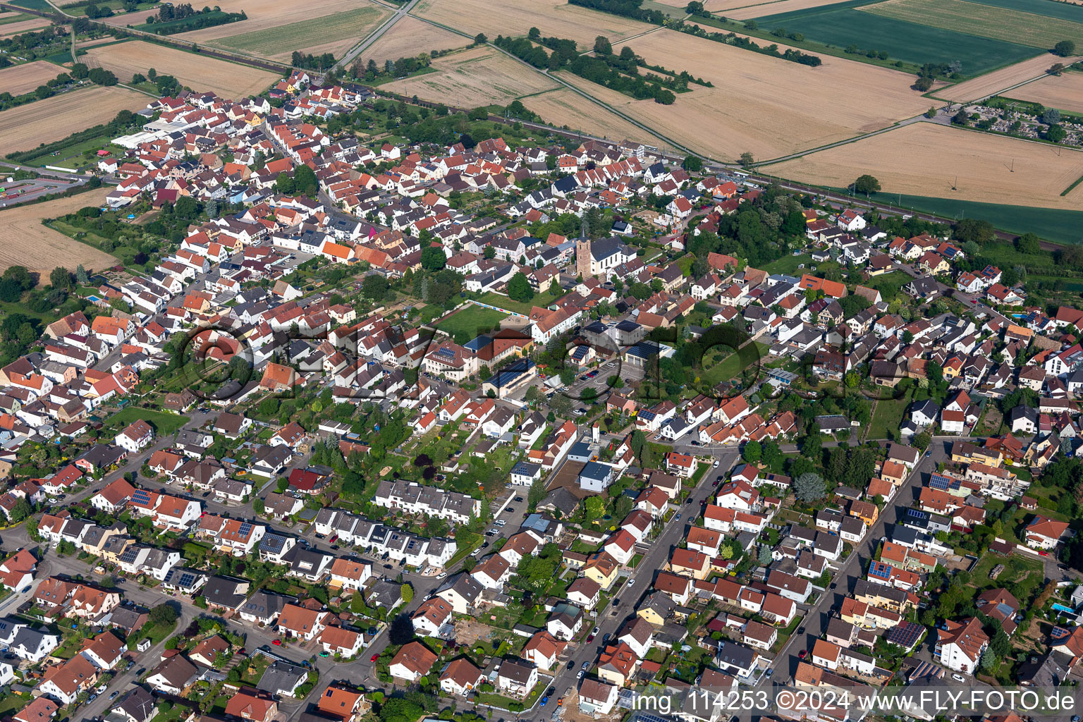 Quartier Heiligenstein in Römerberg dans le département Rhénanie-Palatinat, Allemagne vue du ciel