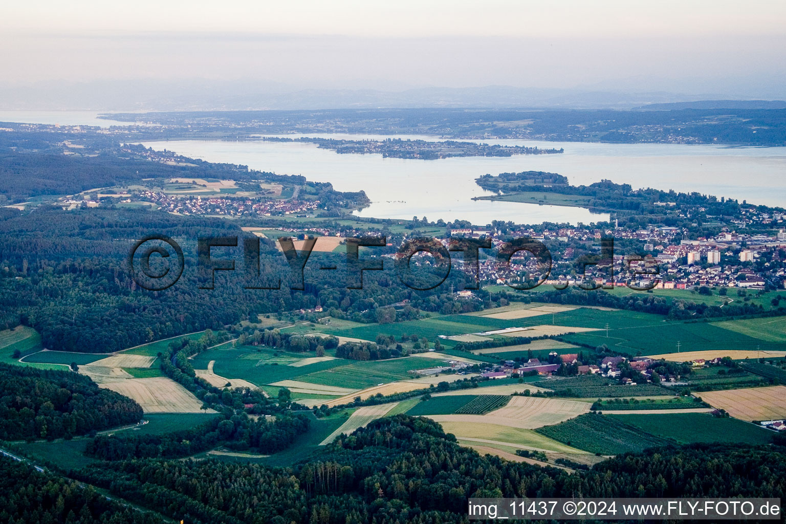 Radolfzell à Radolfzell am Bodensee dans le département Bade-Wurtemberg, Allemagne d'en haut