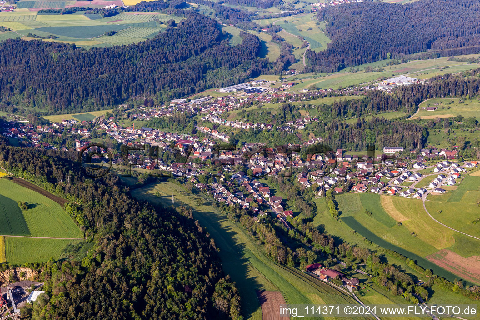 Vue aérienne de Glatten dans le département Bade-Wurtemberg, Allemagne