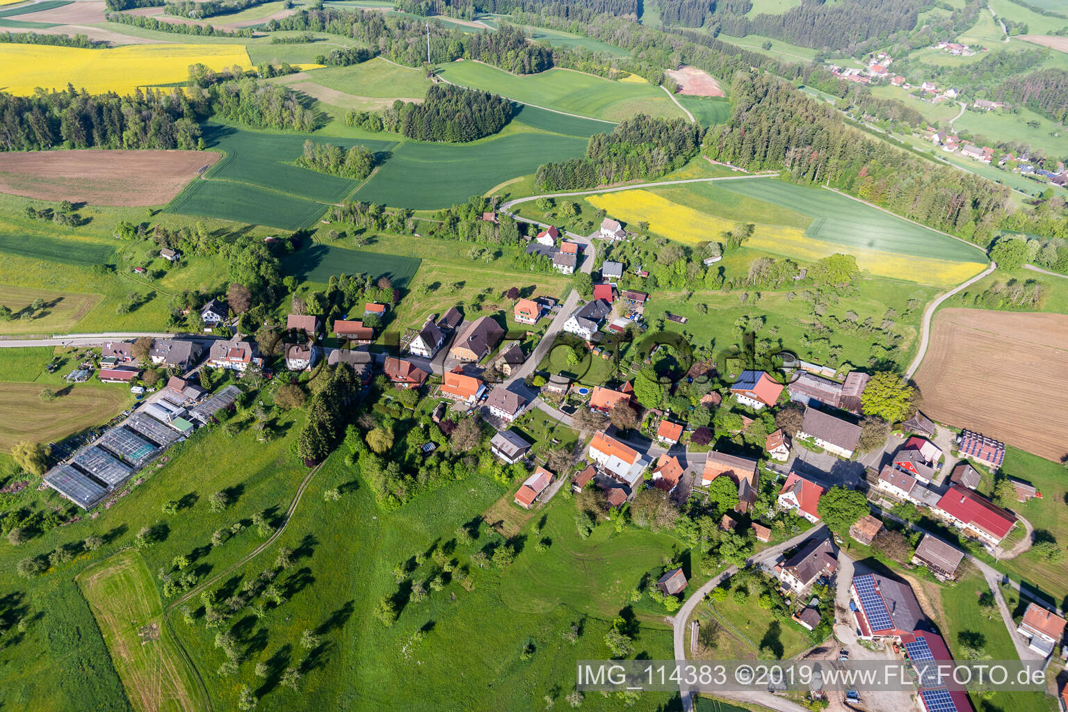Vue aérienne de Gundelshausen dans le département Bade-Wurtemberg, Allemagne