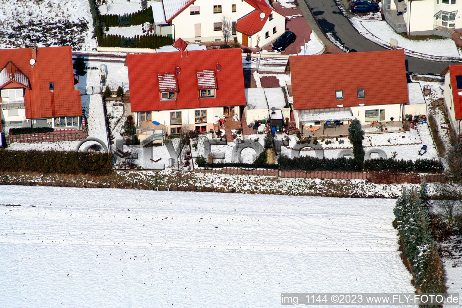 Vue aérienne de Dans la neige à Freckenfeld dans le département Rhénanie-Palatinat, Allemagne