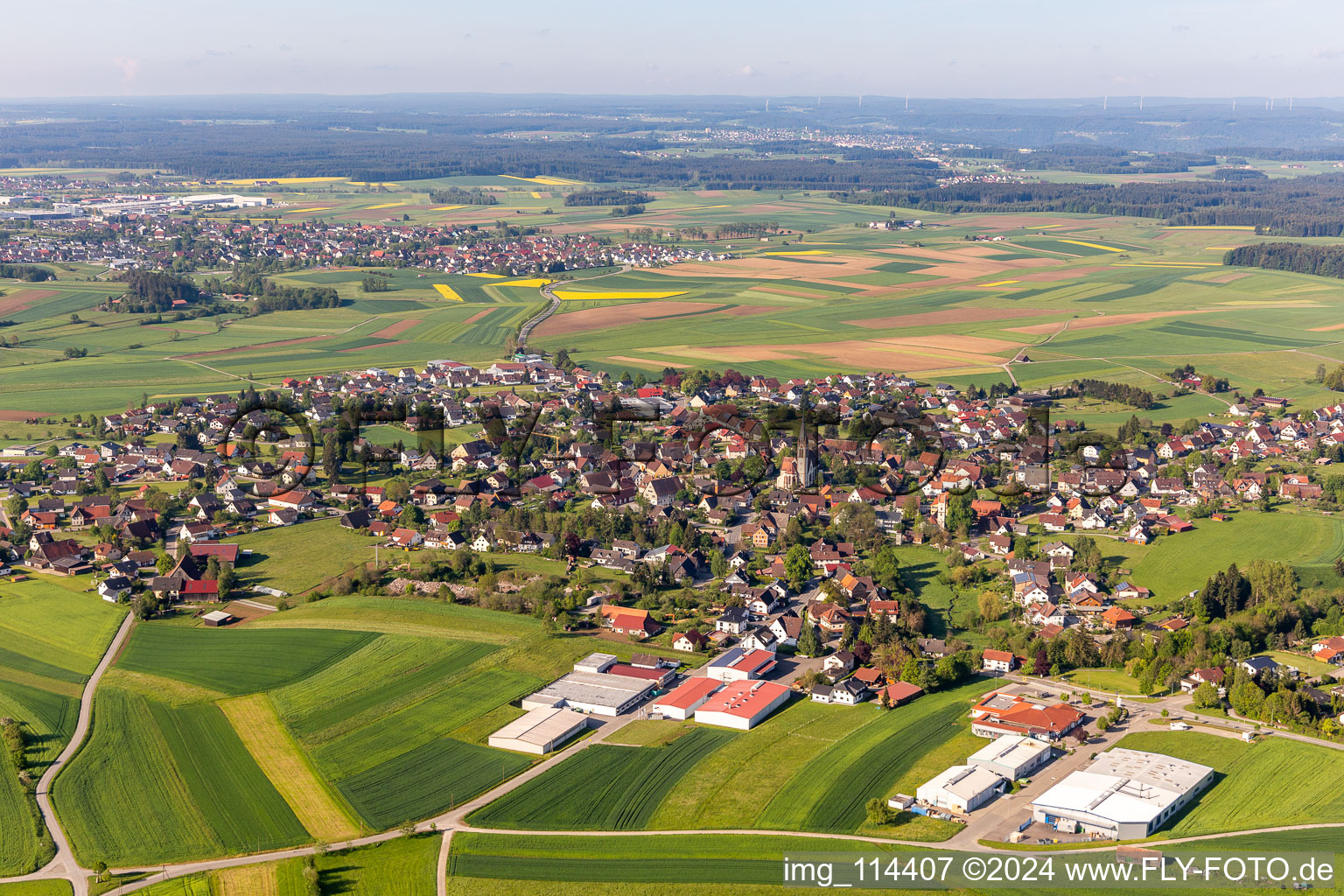 Vue aérienne de Quartier Fluorn in Fluorn-Winzeln dans le département Bade-Wurtemberg, Allemagne