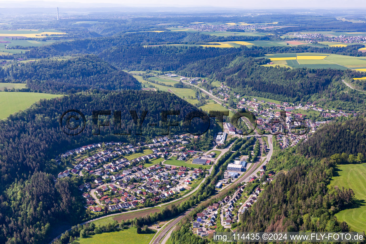 Vue aérienne de Epfendorf dans le département Bade-Wurtemberg, Allemagne