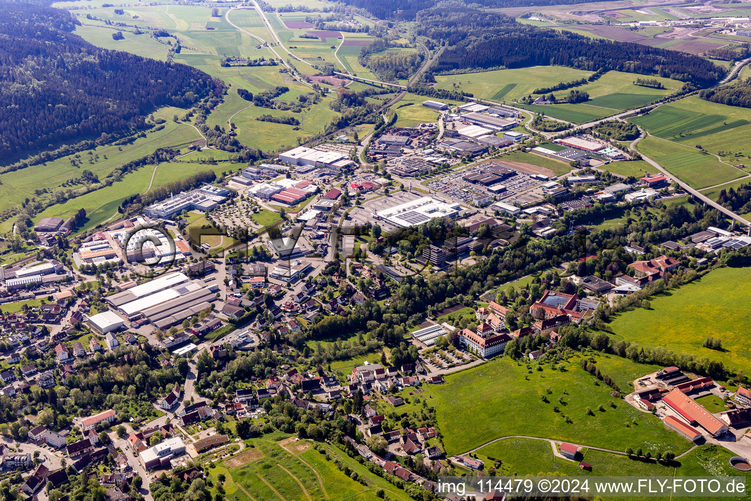 Vue aérienne de Zone commerciale sud à Rottweil dans le département Bade-Wurtemberg, Allemagne