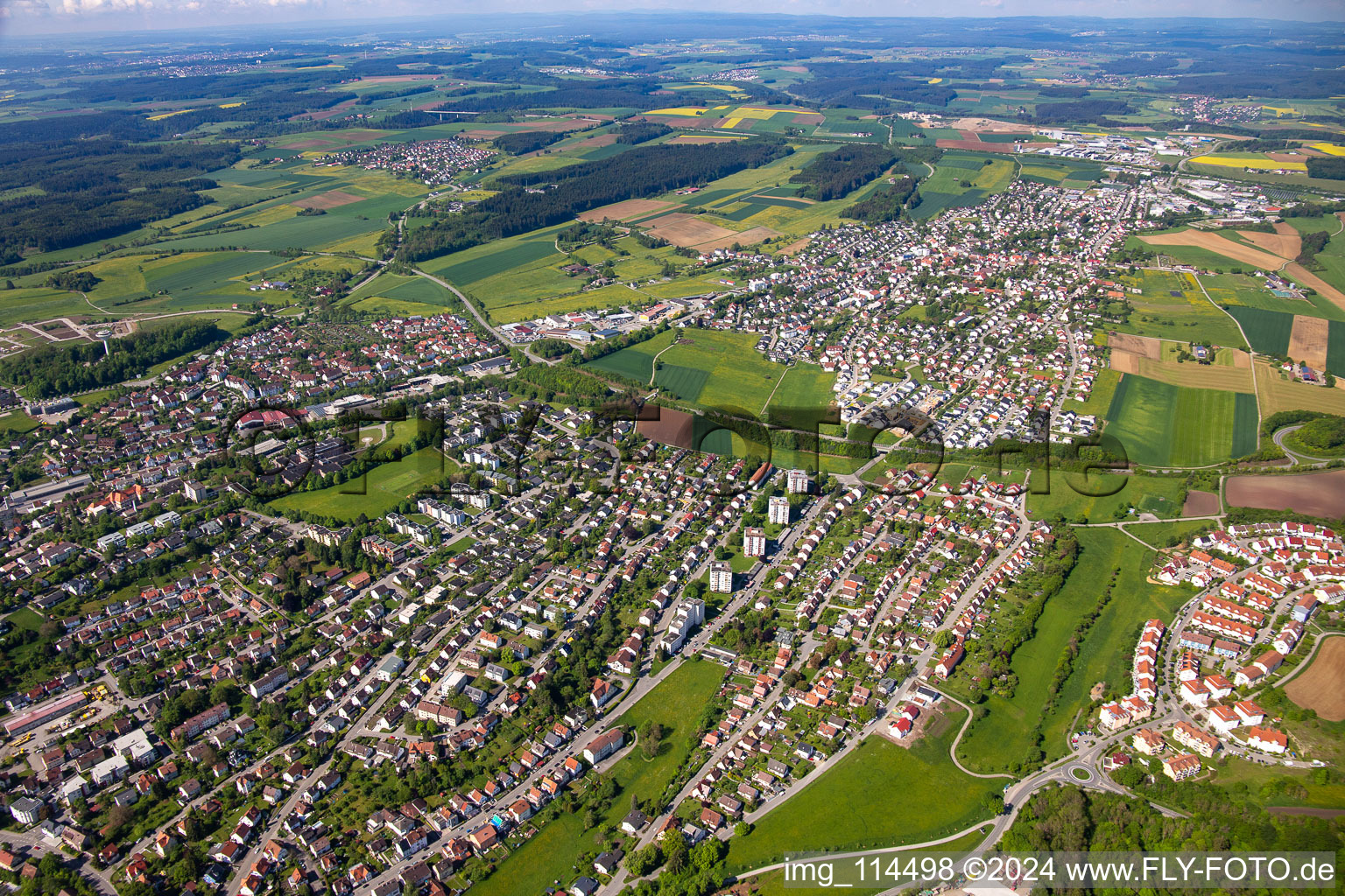 Vue aérienne de Zimmern ob Rottweil dans le département Bade-Wurtemberg, Allemagne