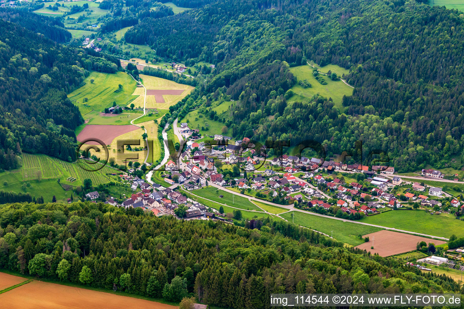 Vue aérienne de Quartier Hopfau in Sulz am Neckar dans le département Bade-Wurtemberg, Allemagne