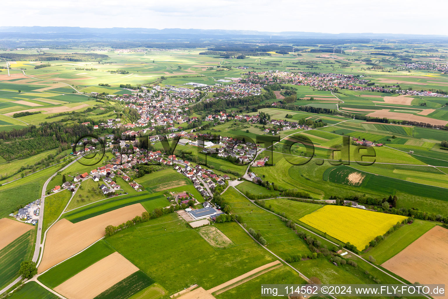 Vue aérienne de Fluorn-Winzeln dans le département Bade-Wurtemberg, Allemagne