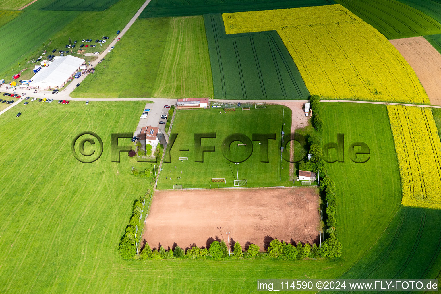 Vue aérienne de Association des joueurs à le quartier Lackendorf in Dunningen dans le département Bade-Wurtemberg, Allemagne