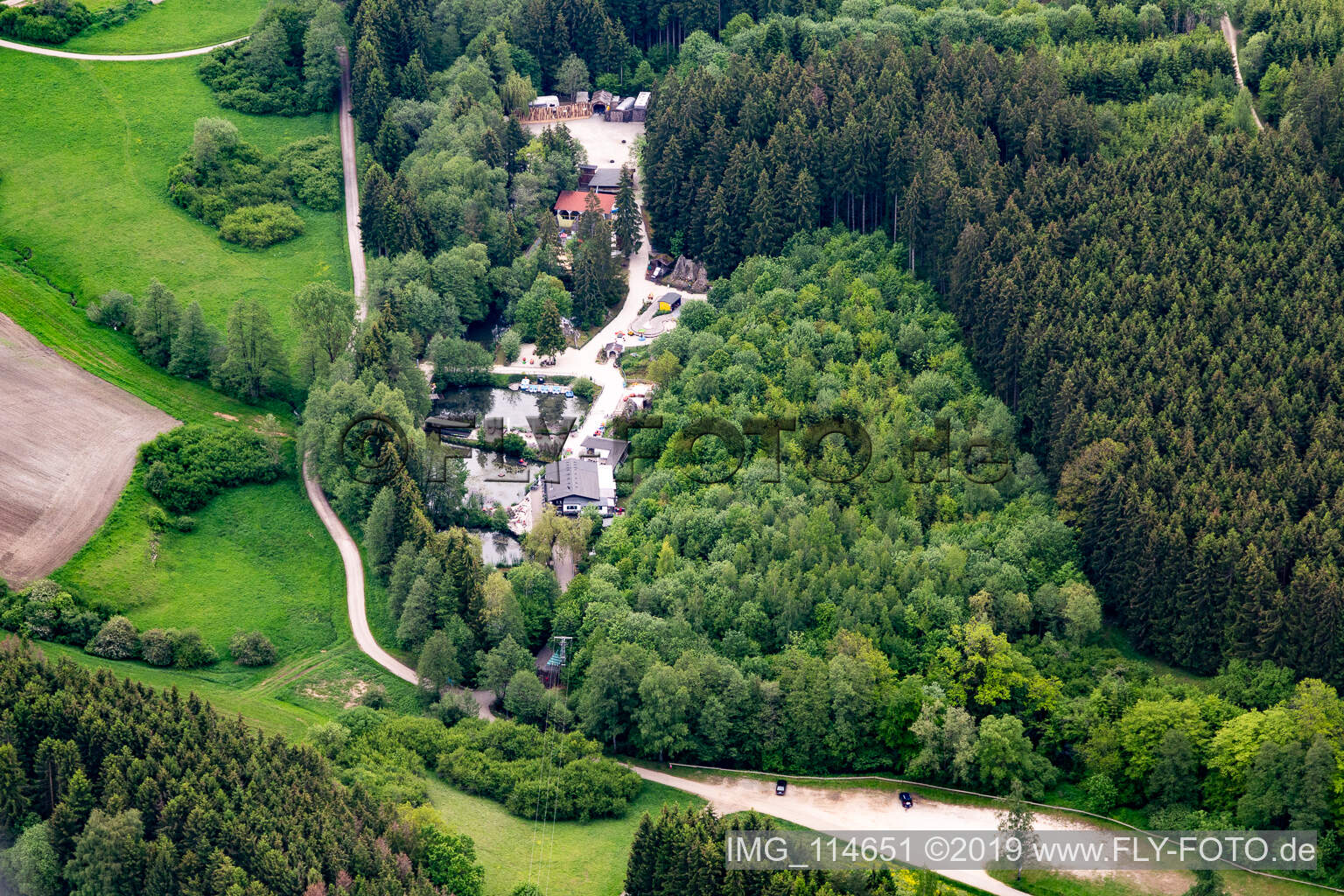 Vue aérienne de Jardin alpin et nénuphars à Balingen dans le département Bade-Wurtemberg, Allemagne