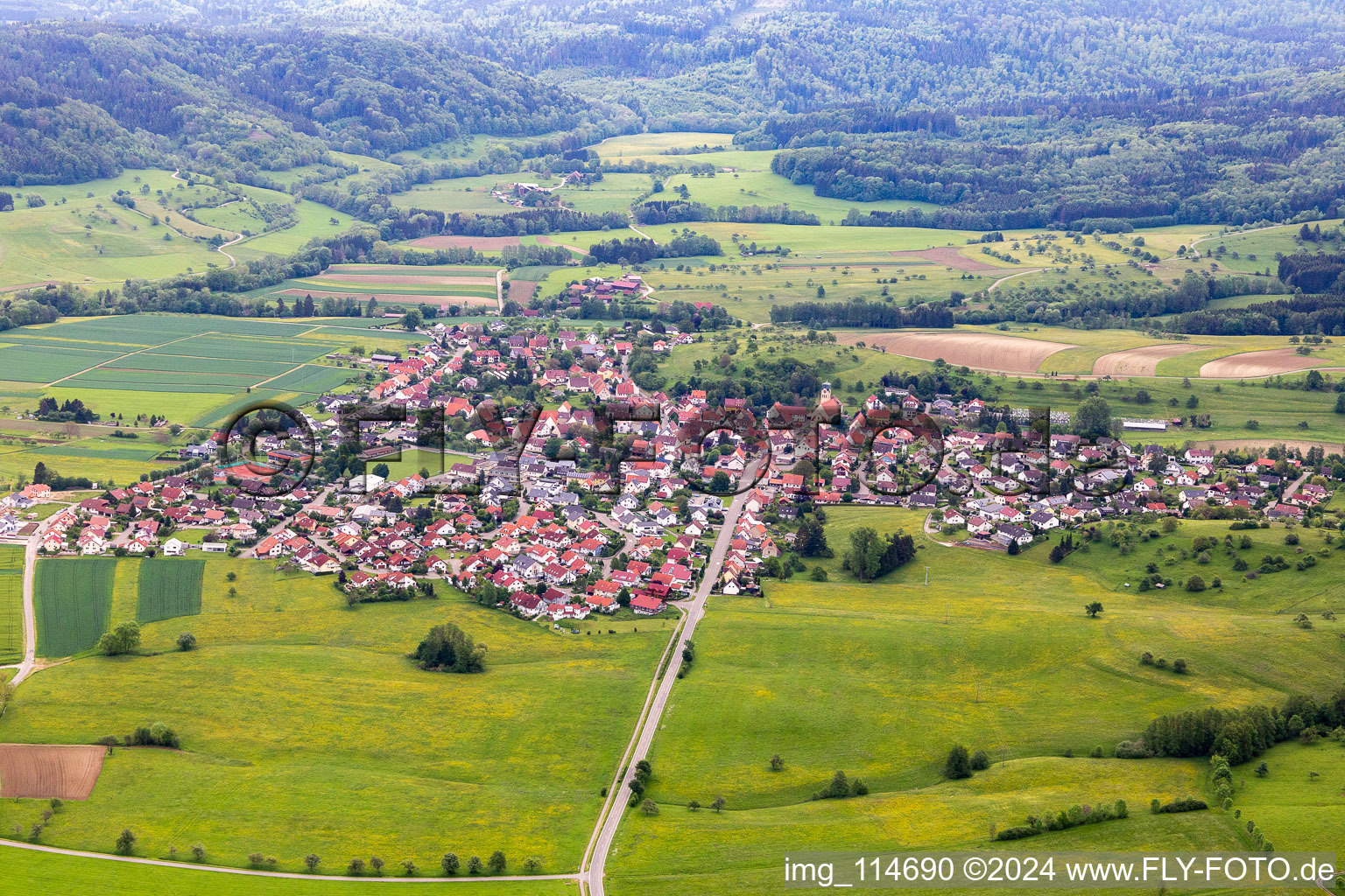 Vue aérienne de Boll dans le département Bade-Wurtemberg, Allemagne