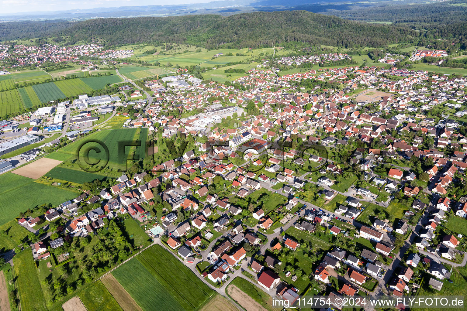 Vöhringen dans le département Bade-Wurtemberg, Allemagne d'en haut