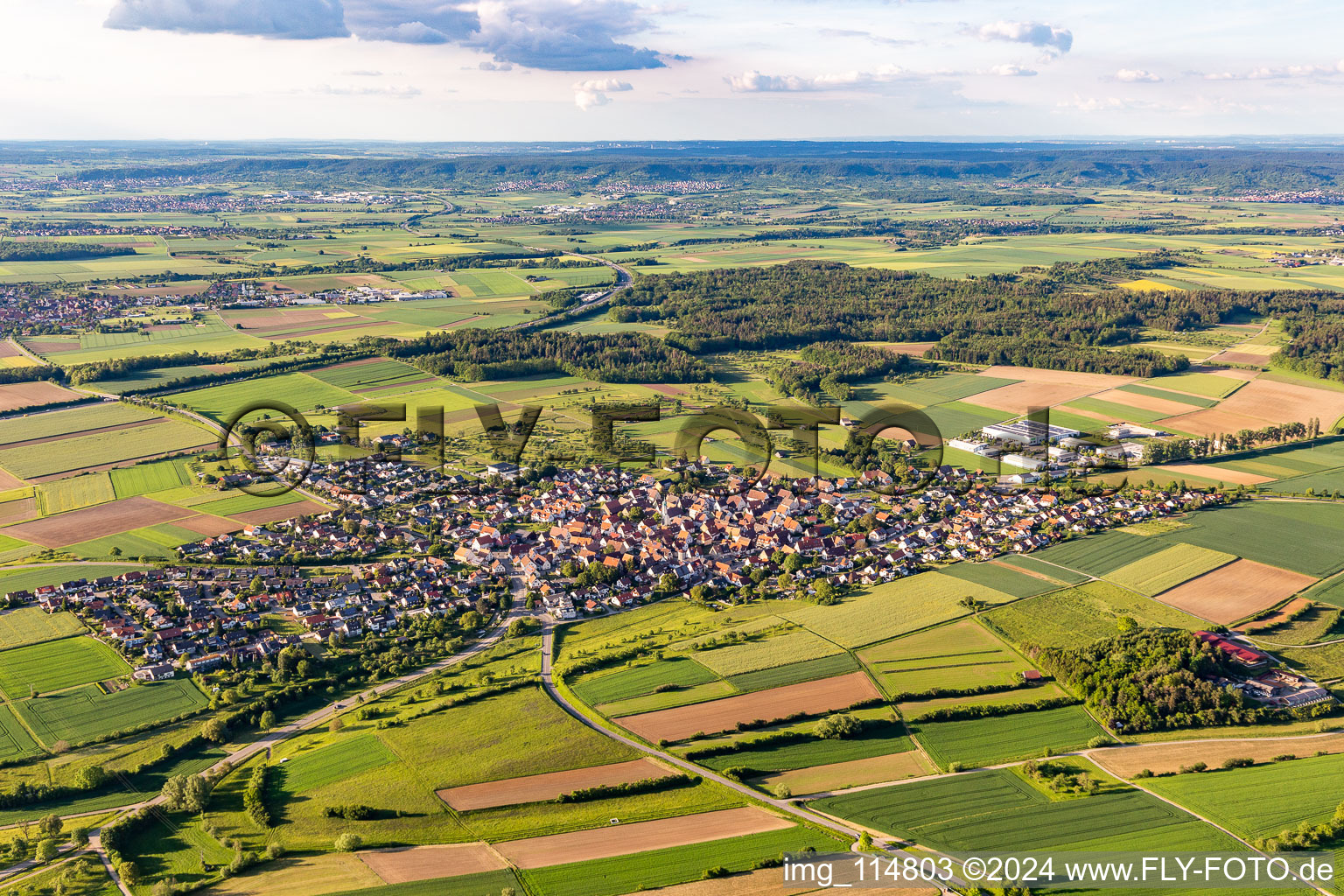 Vue aérienne de Quartier Seebronn in Rottenburg am Neckar dans le département Bade-Wurtemberg, Allemagne