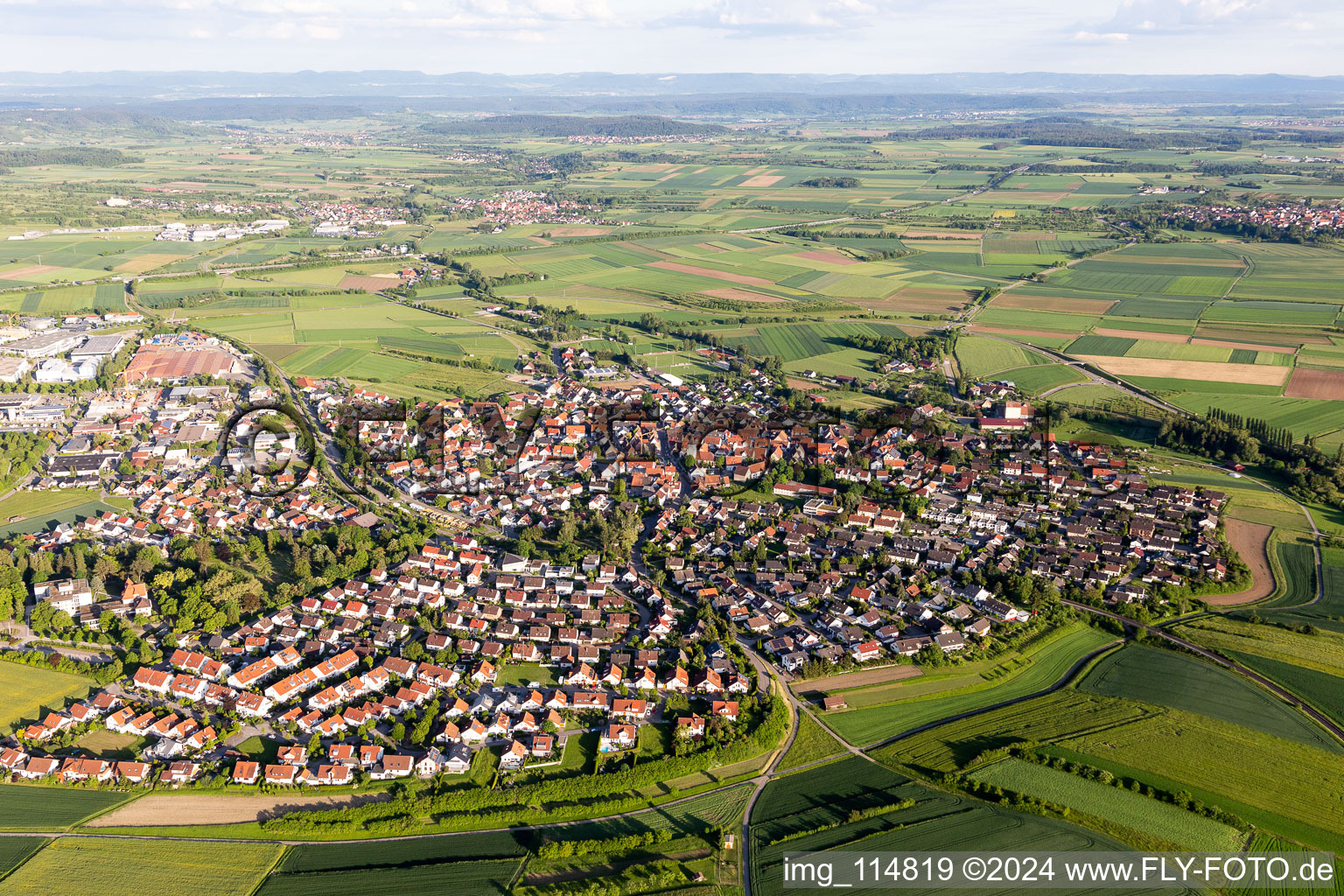 Vue aérienne de Quartier Gültstein in Herrenberg dans le département Bade-Wurtemberg, Allemagne