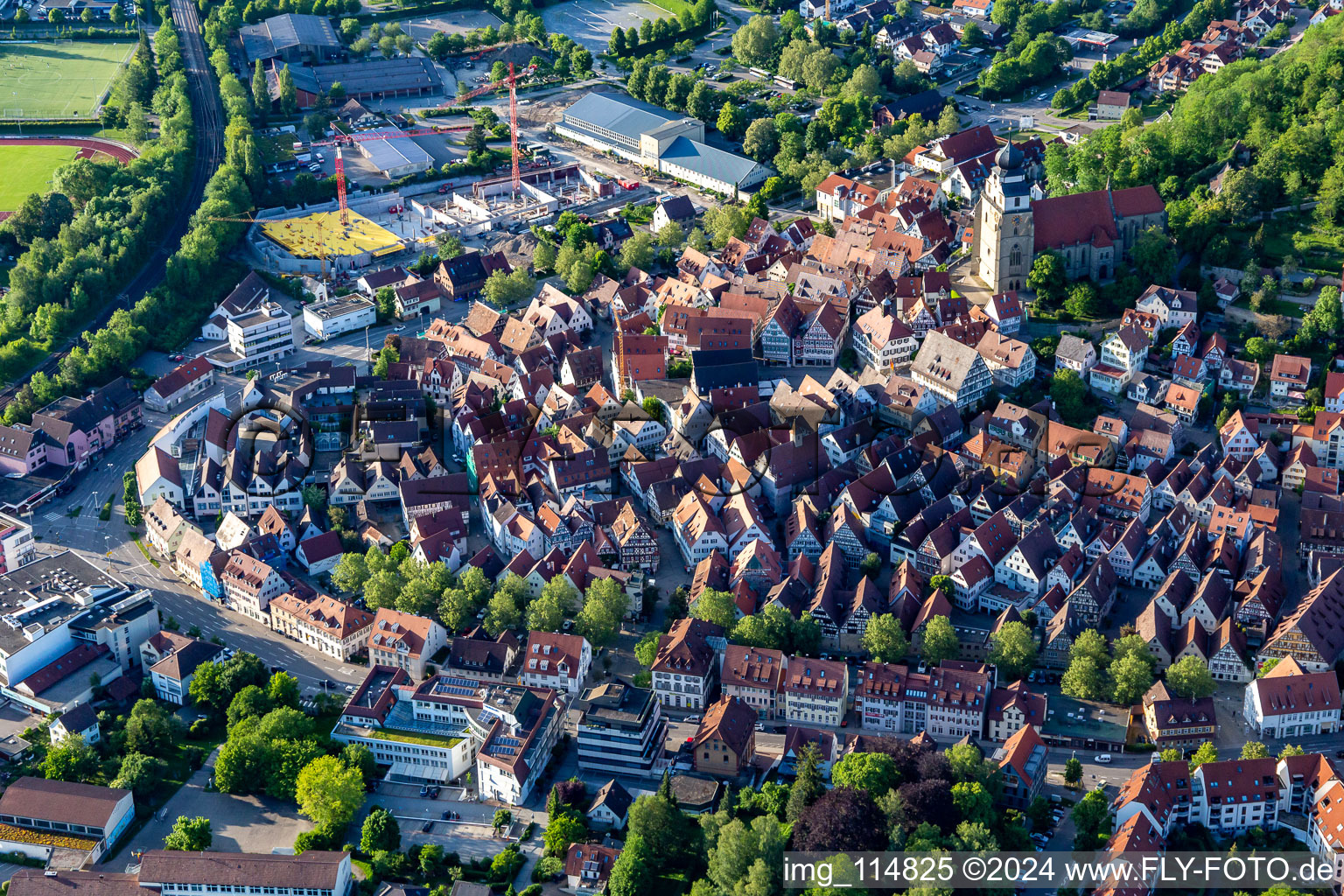 Vue aérienne de Vieille ville et centre-ville à Herrenberg dans le département Bade-Wurtemberg, Allemagne
