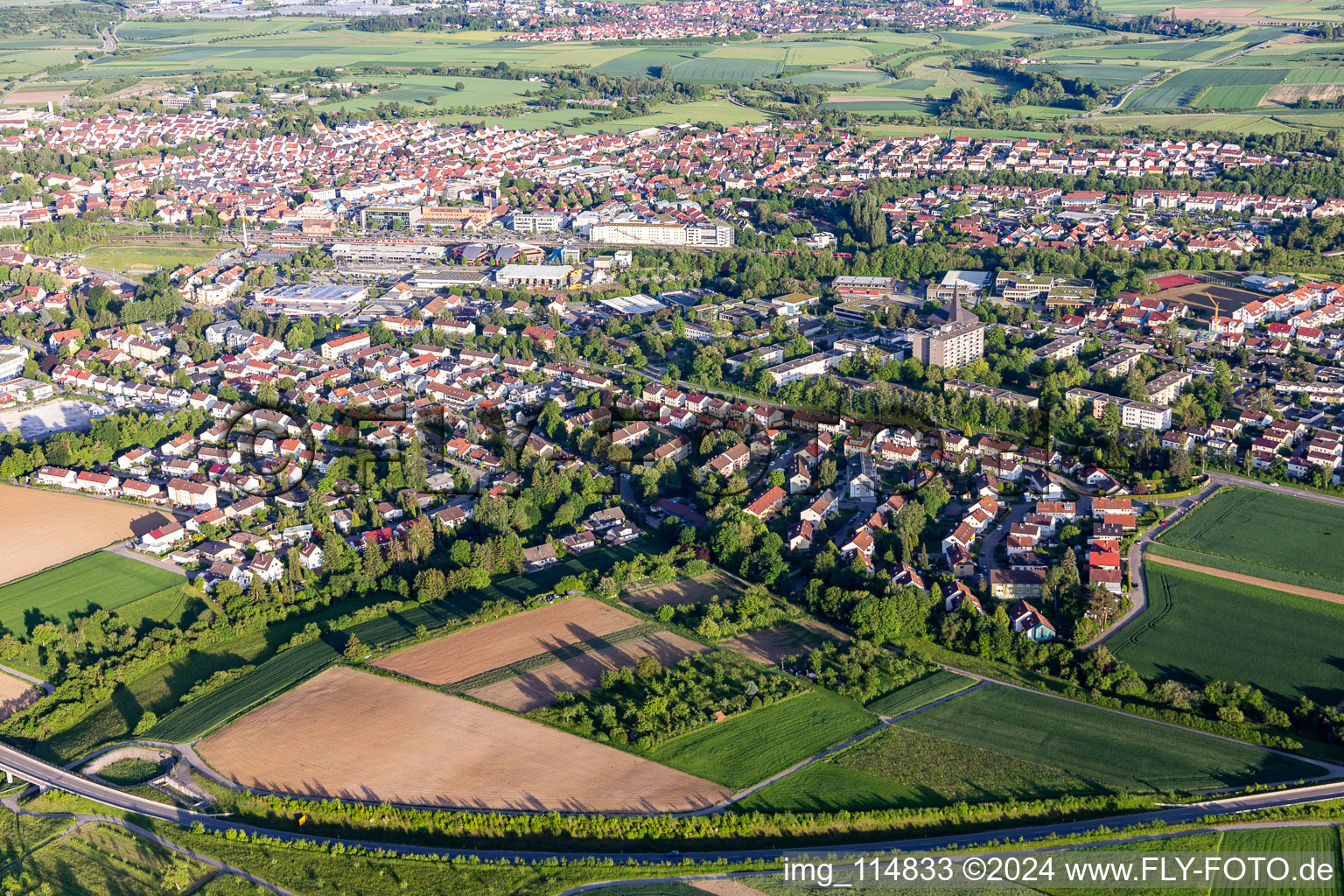 Vue aérienne de Rue Nagold à Herrenberg dans le département Bade-Wurtemberg, Allemagne