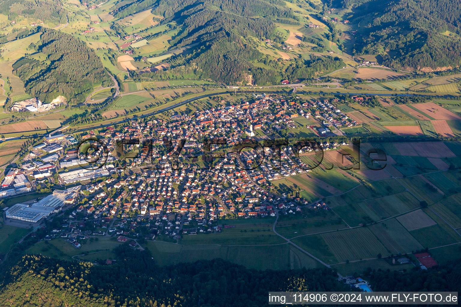 Vue aérienne de Biberach dans le département Bade-Wurtemberg, Allemagne