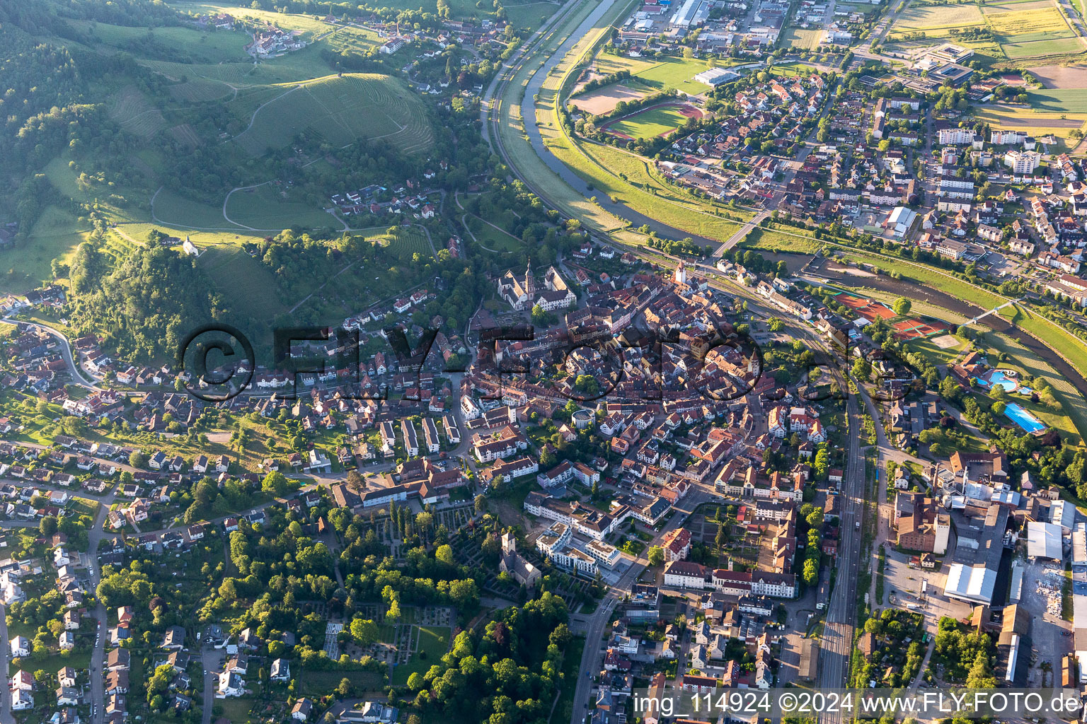 Gengenbach dans le département Bade-Wurtemberg, Allemagne vue d'en haut