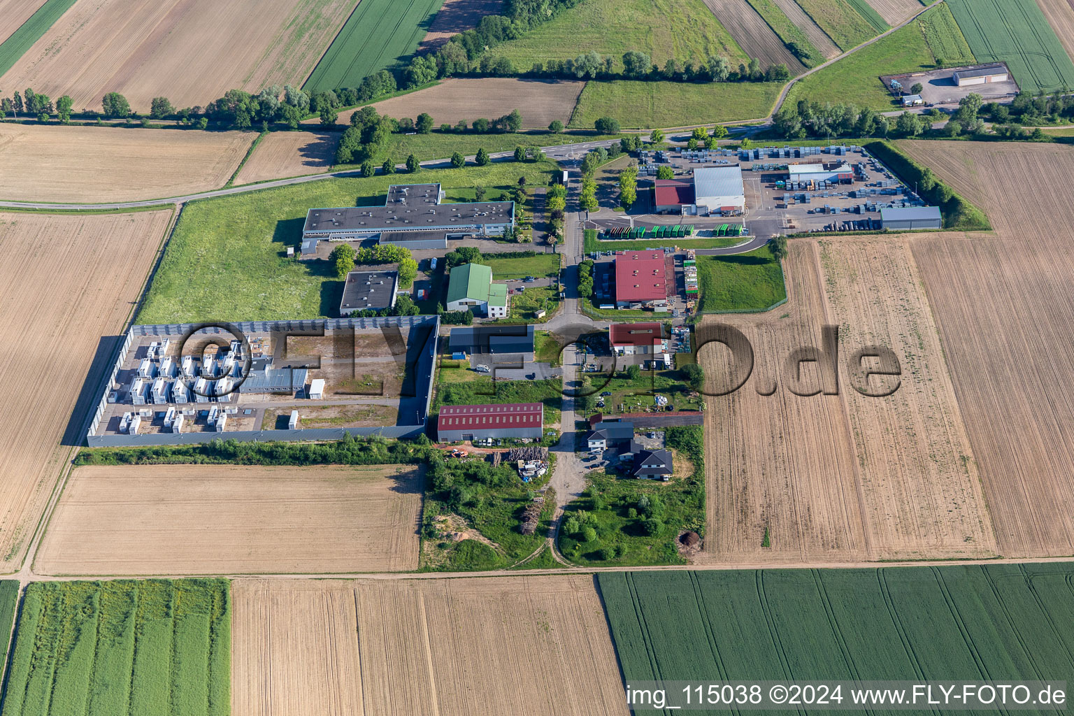 Niederlauterbach dans le département Bas Rhin, France hors des airs