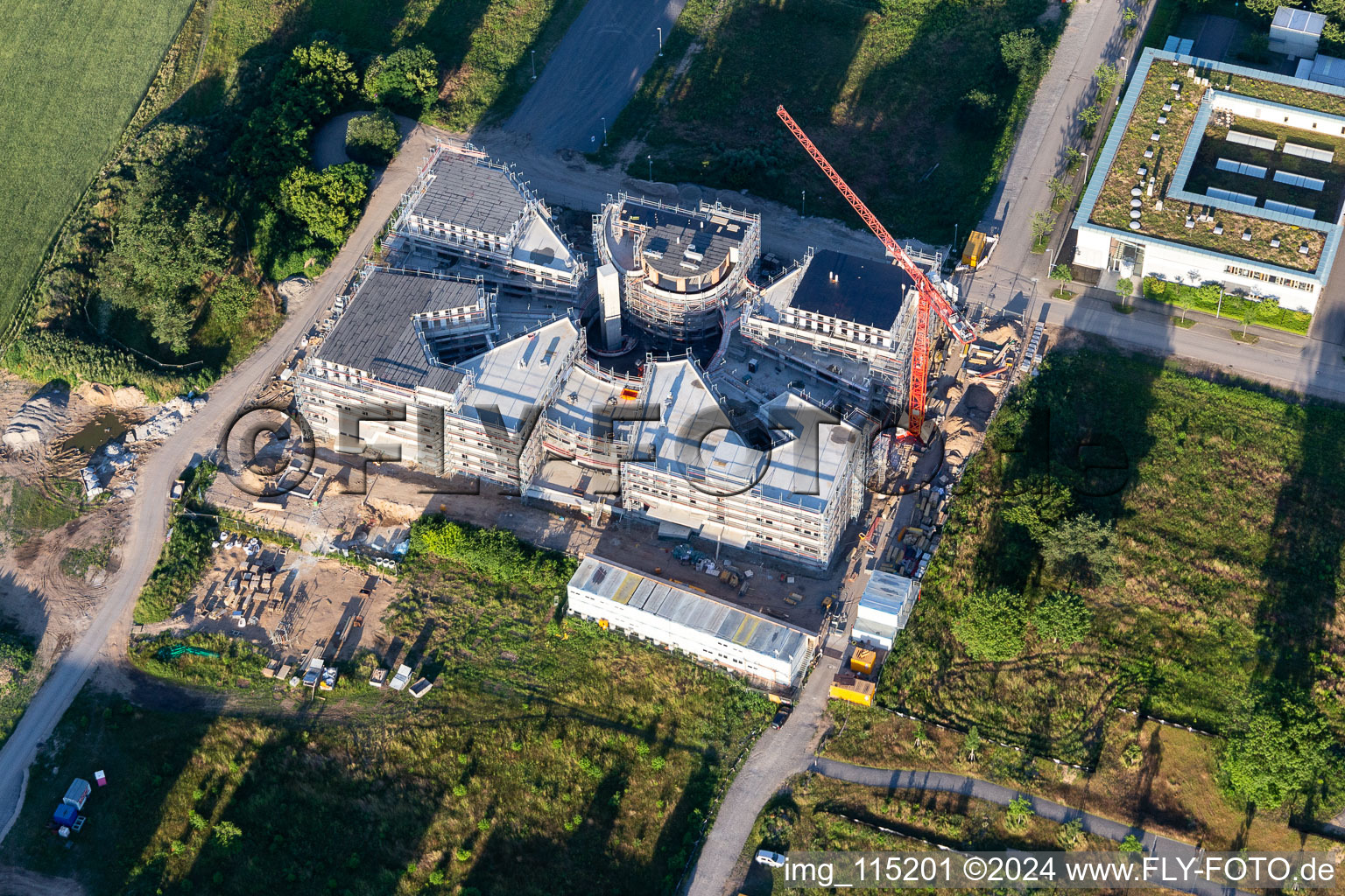 Chantier du LTC - Linder Technology Campus sur Wilhelm-Schickard-Straße dans le parc technologique Karlsruhe à le quartier Rintheim in Karlsruhe dans le département Bade-Wurtemberg, Allemagne d'en haut