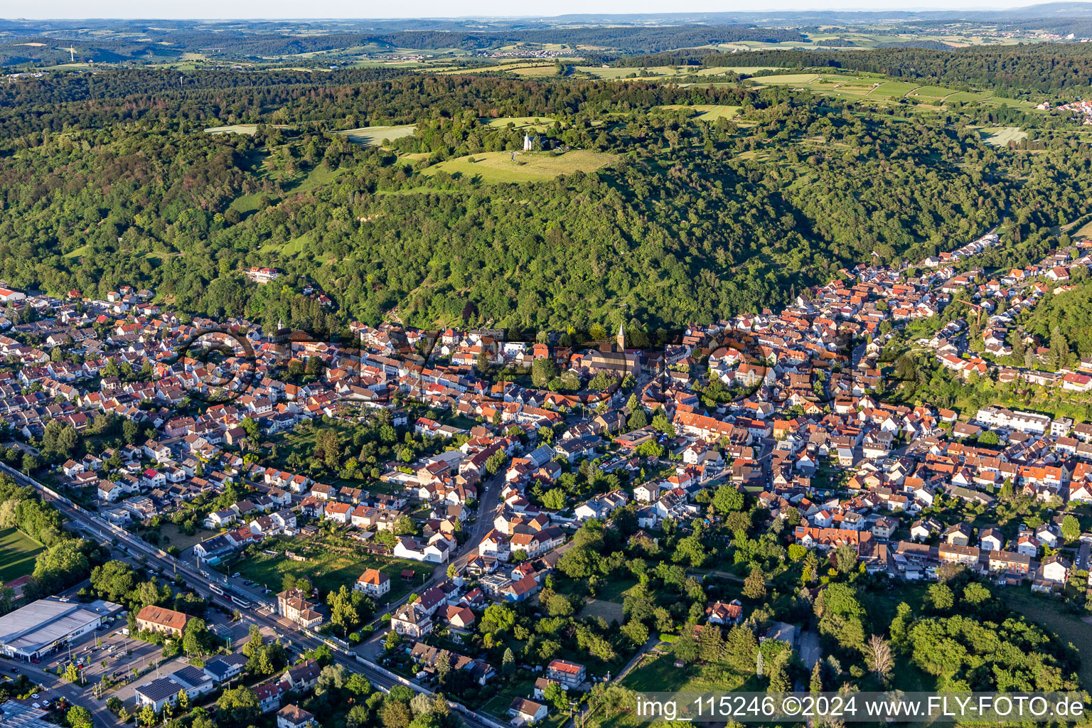 Vue oblique de Quartier Untergrombach in Bruchsal dans le département Bade-Wurtemberg, Allemagne