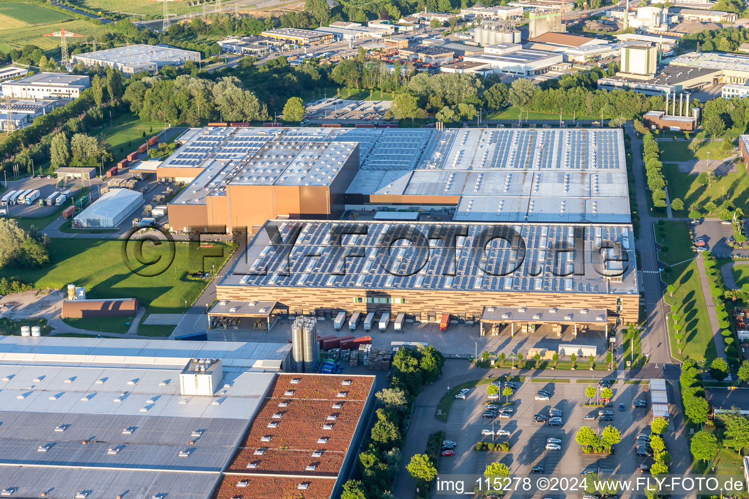 Photographie aérienne de Usine John Deere à Bruchsal dans le département Bade-Wurtemberg, Allemagne