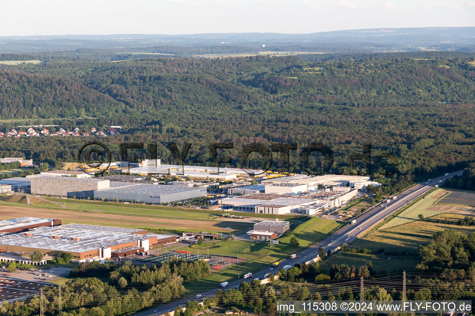 Vue aérienne de Blanco Logistique à Bruchsal dans le département Bade-Wurtemberg, Allemagne