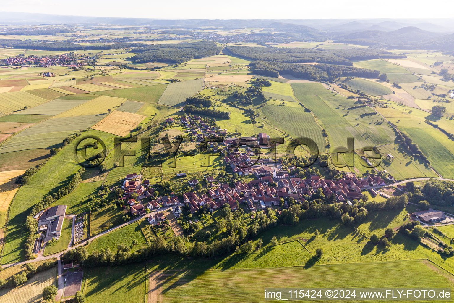 Bischholtz dans le département Bas Rhin, France depuis l'avion