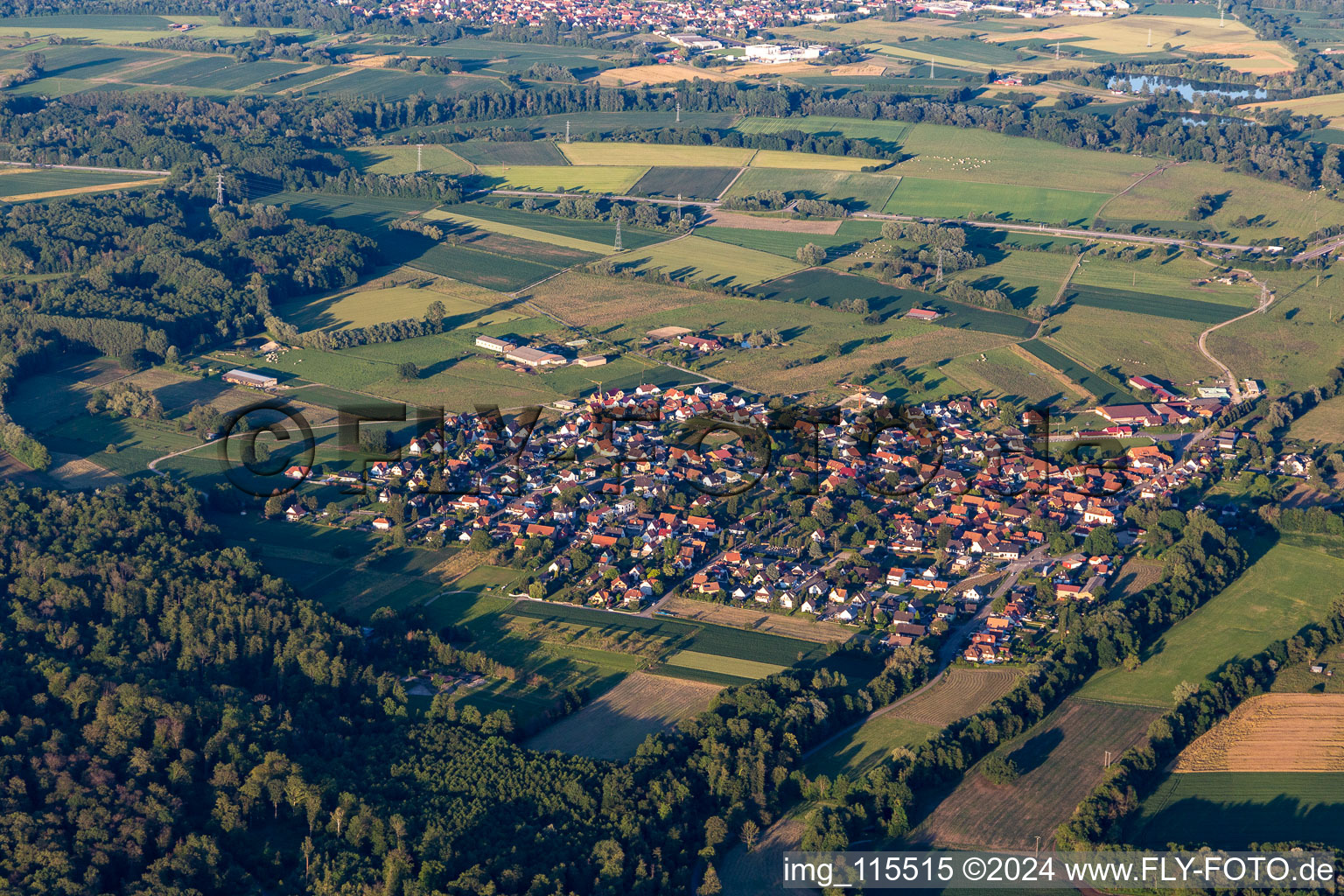 Forstfeld dans le département Bas Rhin, France depuis l'avion