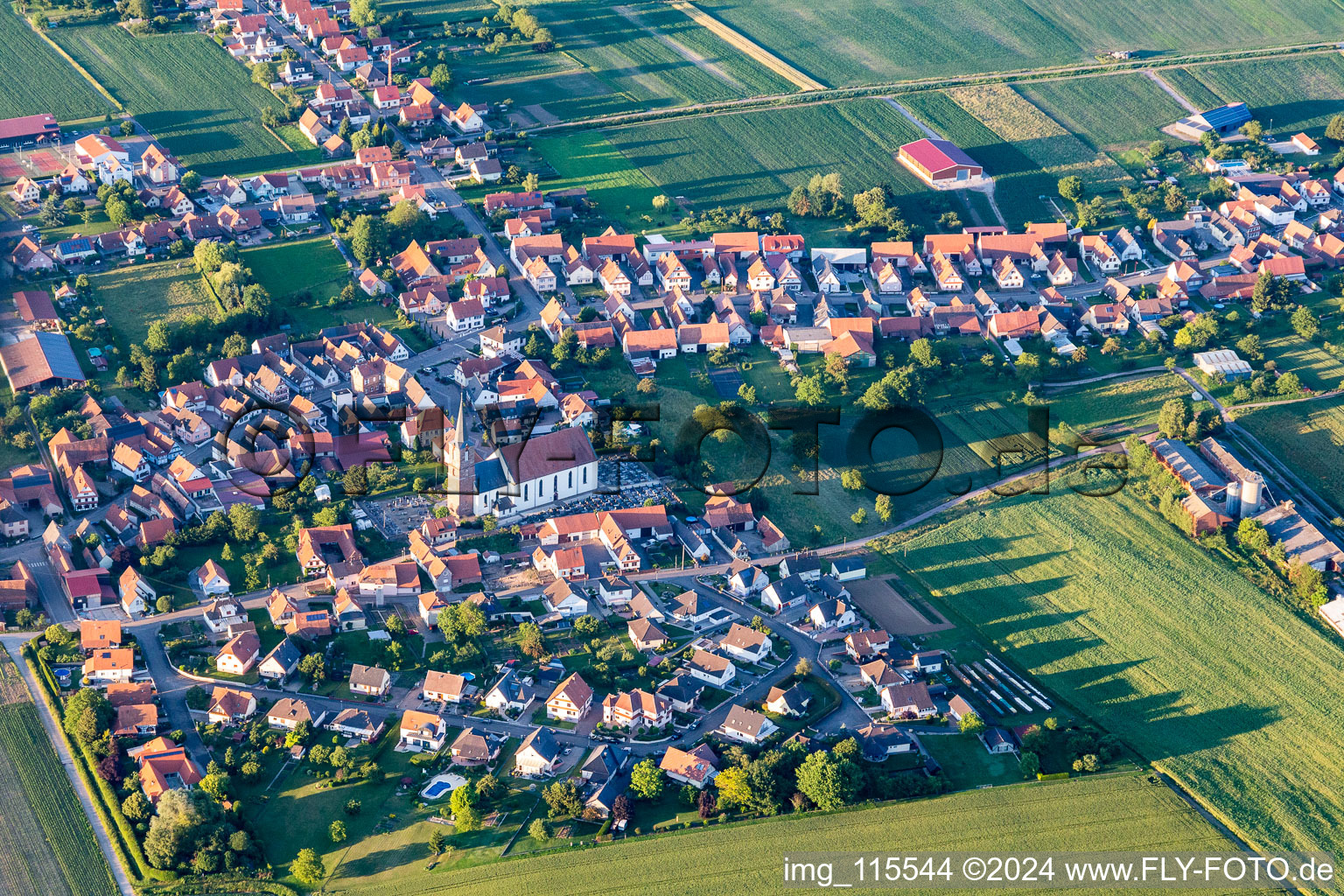 Photographie aérienne de Schleithal dans le département Bas Rhin, France