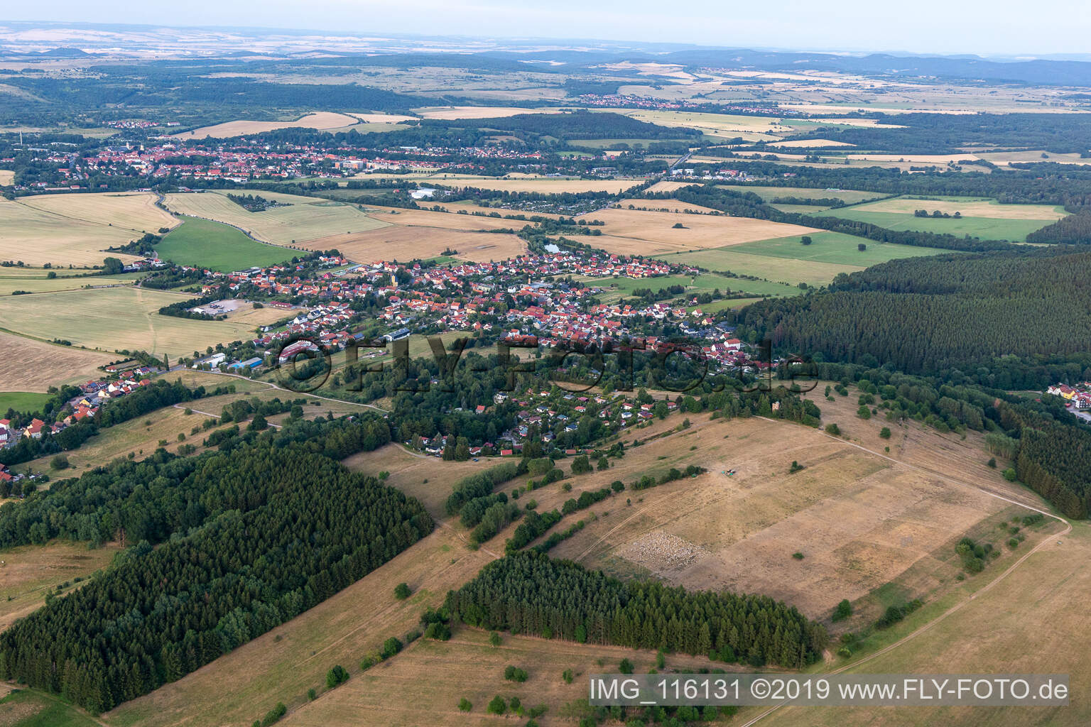 Vue aérienne de Gräfenhain dans le département Thuringe, Allemagne