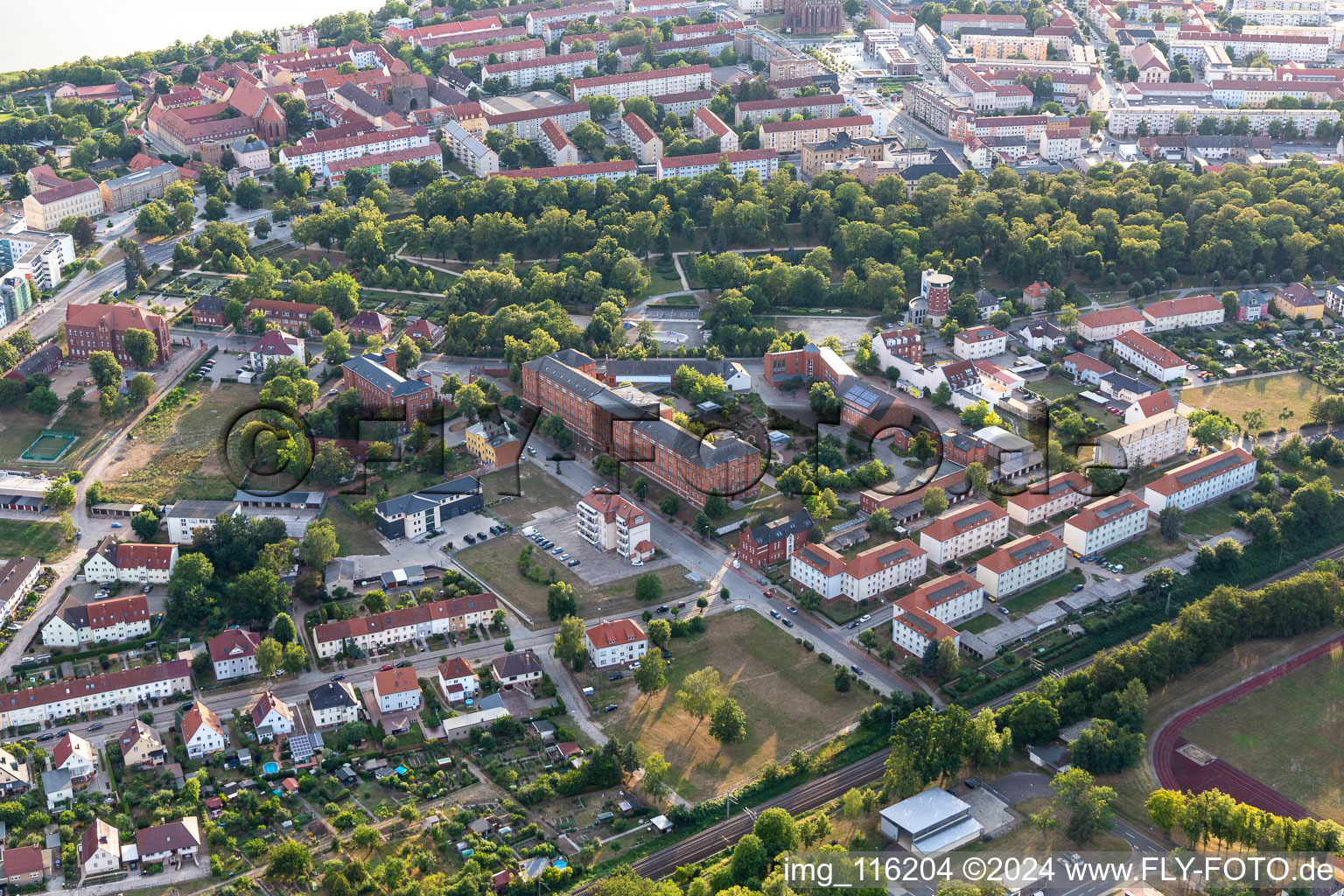 Vue aérienne de Administration municipale du district d'Uckermark à Prenzlau dans le département Brandebourg, Allemagne
