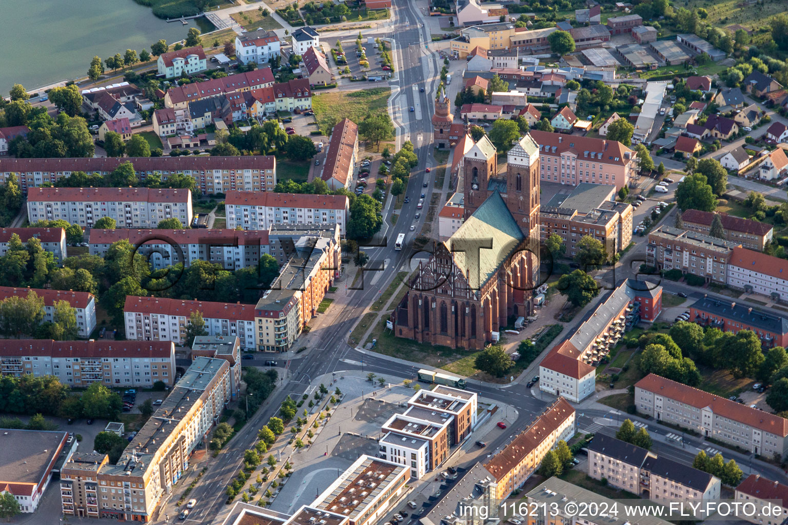 Vue aérienne de L'église St. marie à Prenzlau dans le département Brandebourg, Allemagne