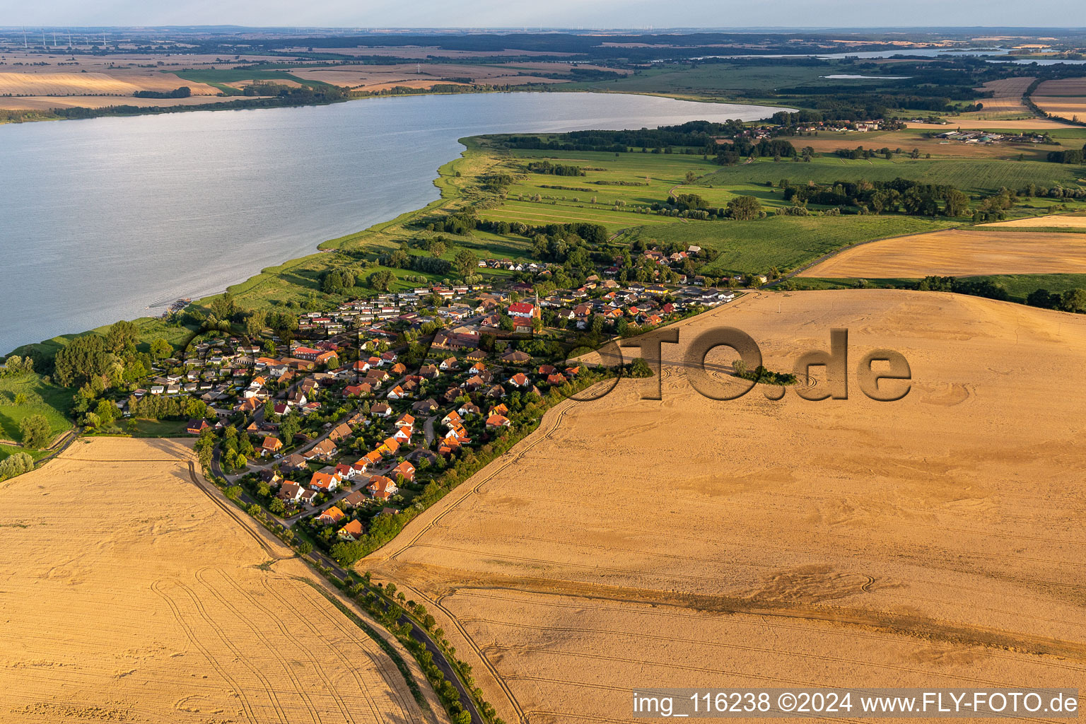 Vue aérienne de Röpersdorf dans le département Brandebourg, Allemagne