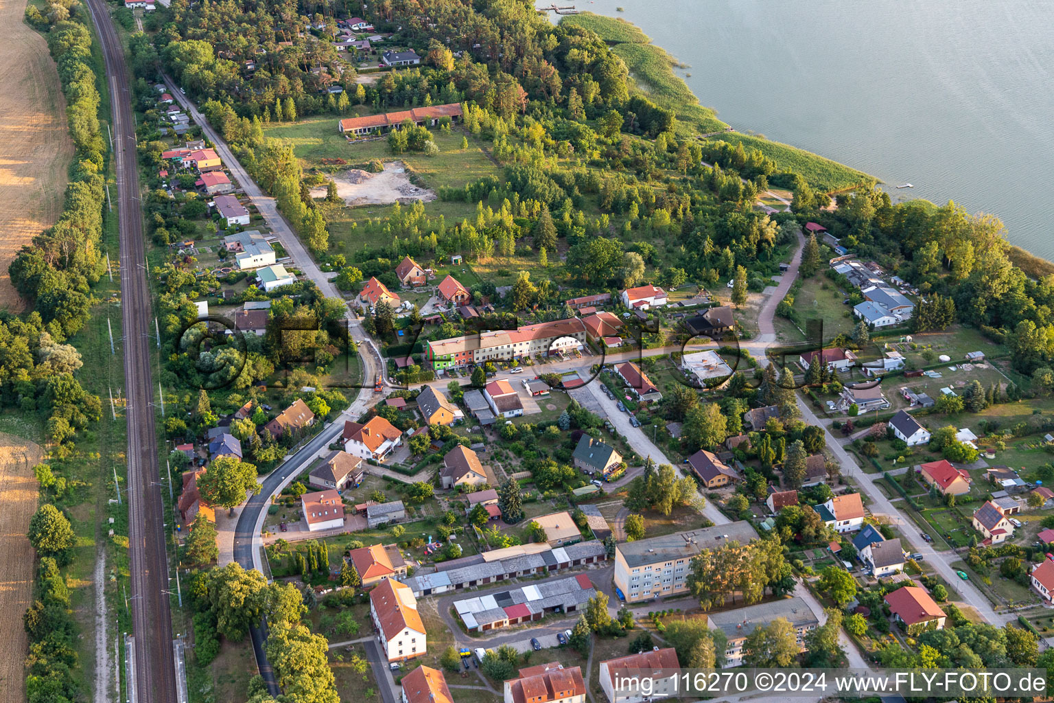 Vue oblique de Quartier Warnitz in Oberuckersee dans le département Brandebourg, Allemagne