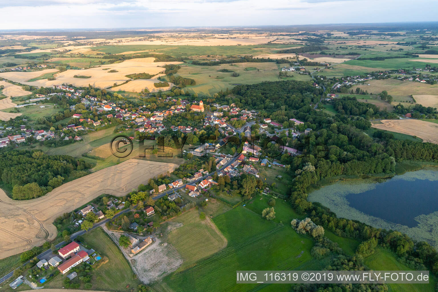 Vue aérienne de Gerswalde dans le département Brandebourg, Allemagne