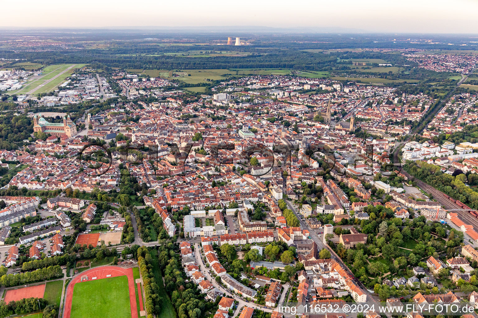 Enregistrement par drone de Speyer dans le département Rhénanie-Palatinat, Allemagne