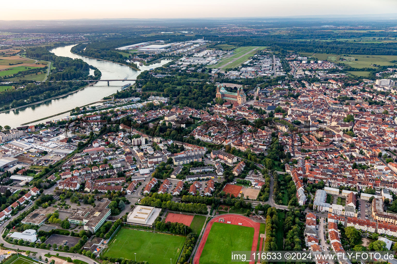 Image drone de Speyer dans le département Rhénanie-Palatinat, Allemagne