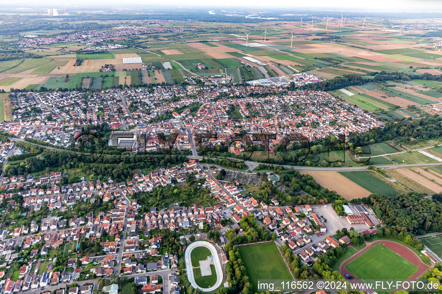 Dudenhofen dans le département Rhénanie-Palatinat, Allemagne vue du ciel