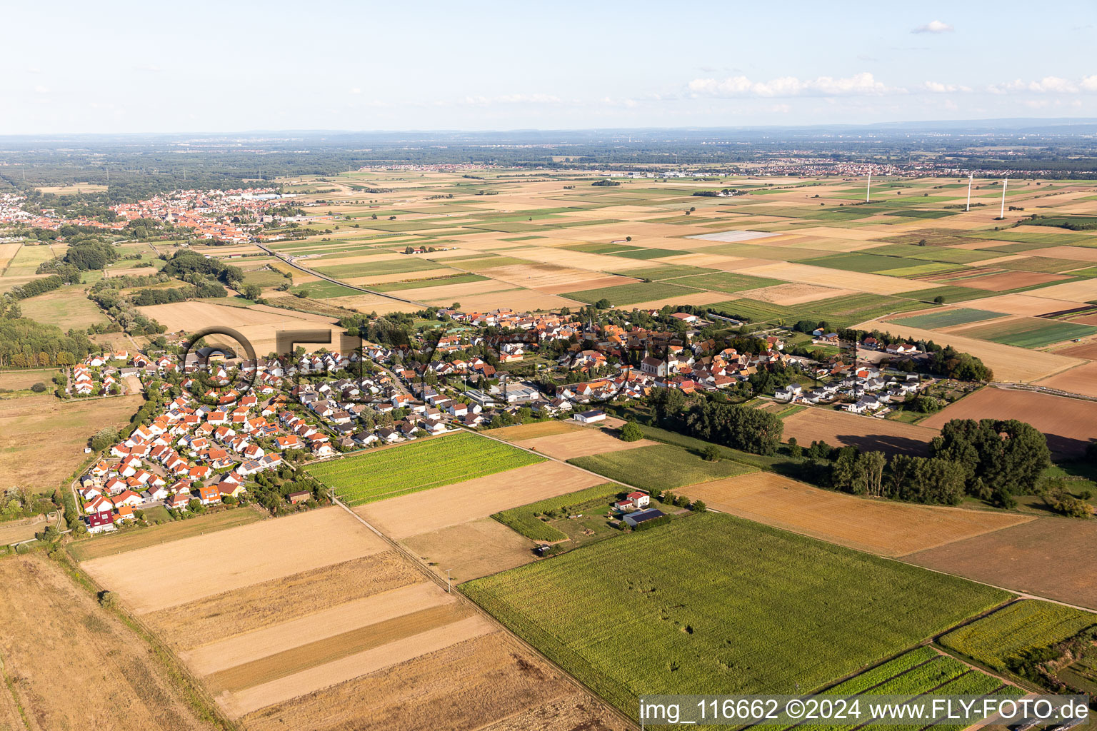 Knittelsheim dans le département Rhénanie-Palatinat, Allemagne d'un drone