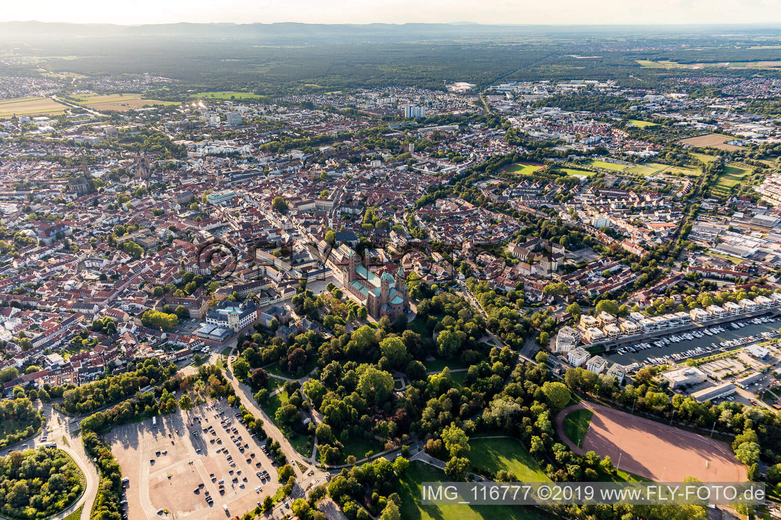 Enregistrement par drone de Speyer dans le département Rhénanie-Palatinat, Allemagne