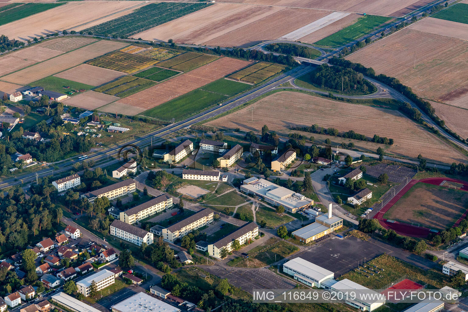 Vue aérienne de Caserne Spaldinger à Speyer dans le département Rhénanie-Palatinat, Allemagne