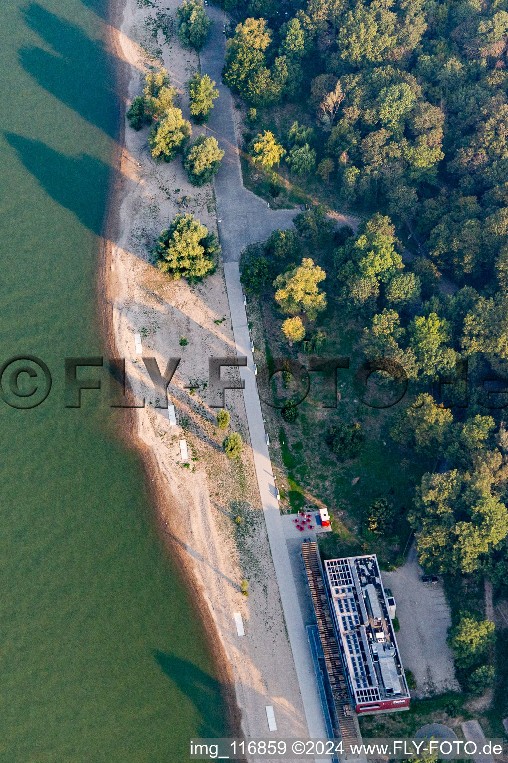 Vue aérienne de Plage du Rhin Mannheim-Neckarau, PURiNO à le quartier Niederfeld in Mannheim dans le département Bade-Wurtemberg, Allemagne