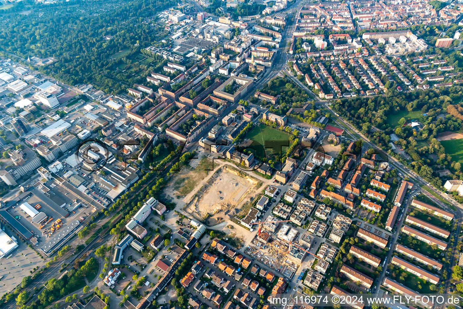 Homerun, ancienne caserne américaine de Turley à le quartier Neckarstadt-Ost in Mannheim dans le département Bade-Wurtemberg, Allemagne hors des airs