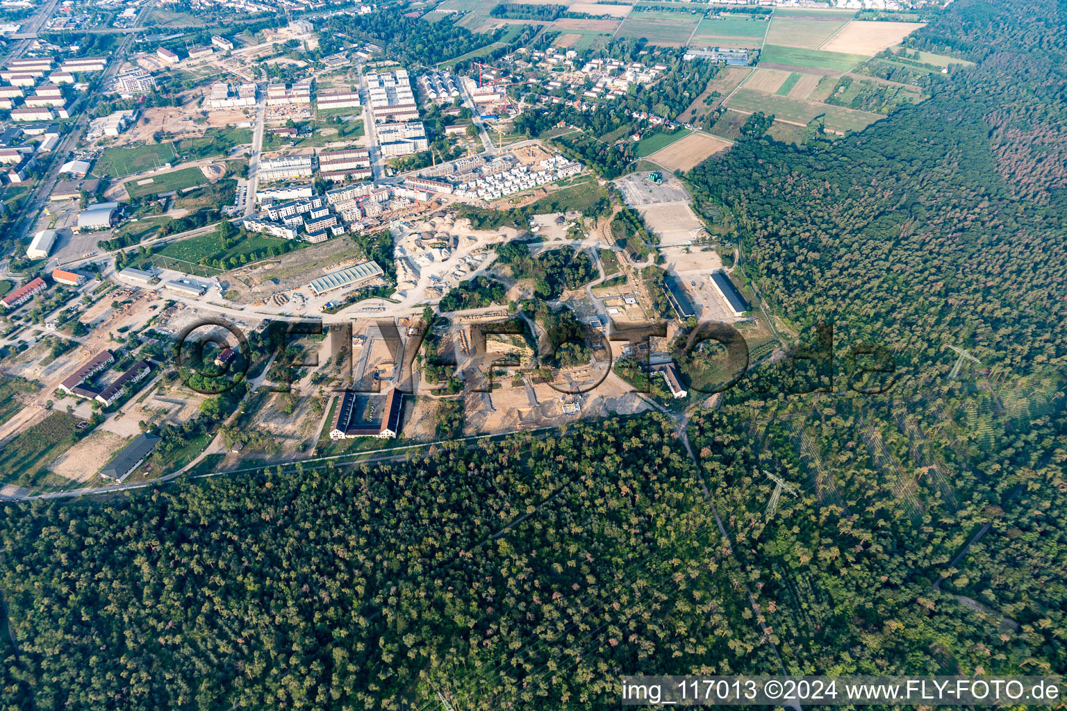 Vue oblique de Site de l'ancienne caserne américaine SULLIVAN à Käfertaler Wald à le quartier Käfertal in Mannheim dans le département Bade-Wurtemberg, Allemagne