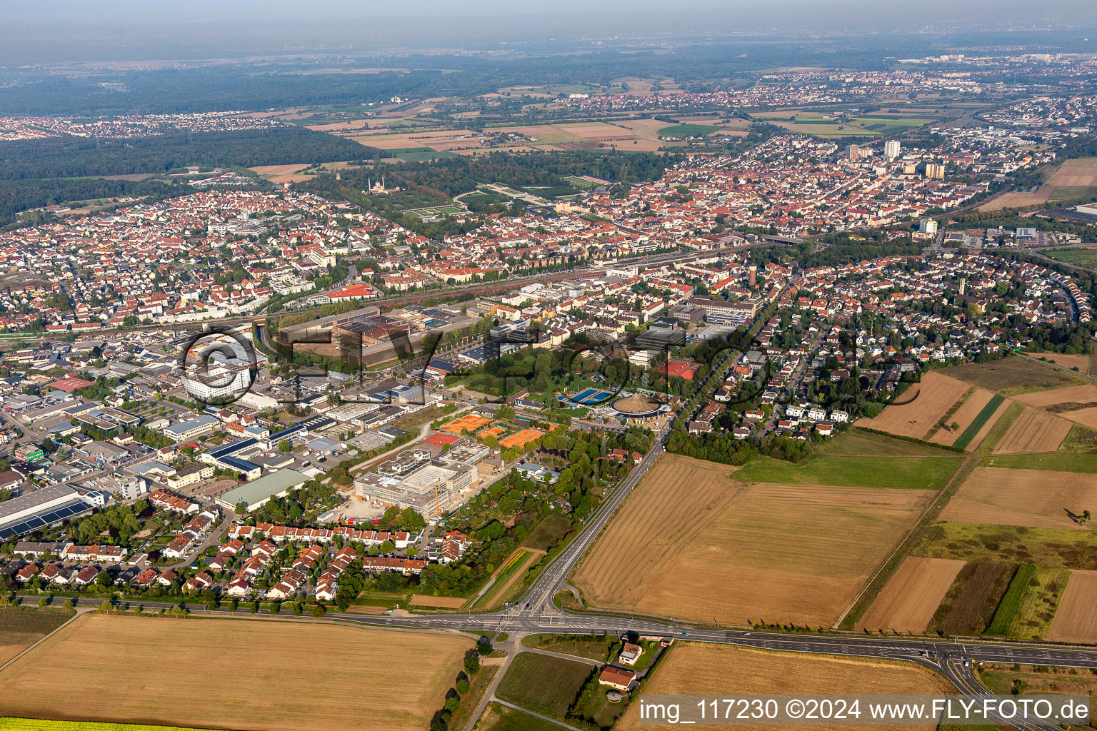 Schwetzingen dans le département Bade-Wurtemberg, Allemagne d'en haut