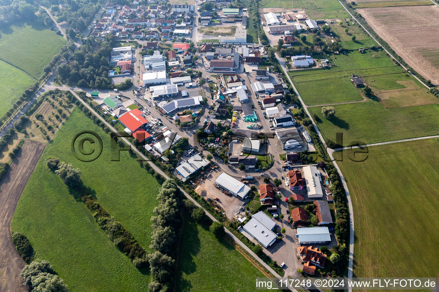 Vue aérienne de Oberhausen-Rheinhausen dans le département Bade-Wurtemberg, Allemagne